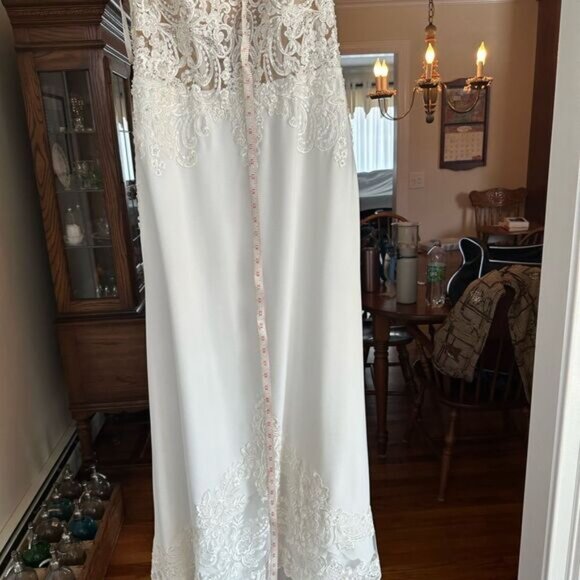 NWT Galina Signature Style SV830 Sheer Bodice Lace Wedding Dress - Picture 16 of 16